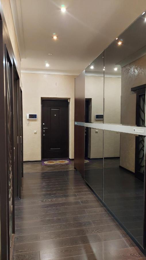 Просторі Апартаменти Kiev Exteriör bild